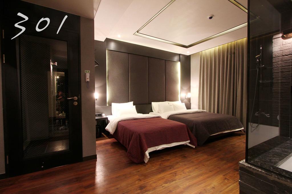 2 Heaven Hotel Lotte Waterpark Gimhae Luaran gambar